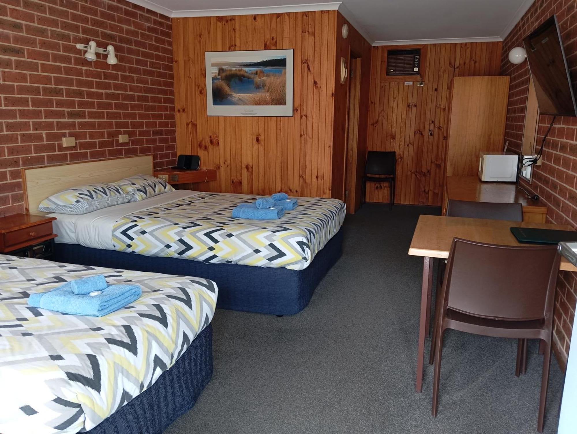 Orbost Country Road Motor Inn מראה חיצוני תמונה